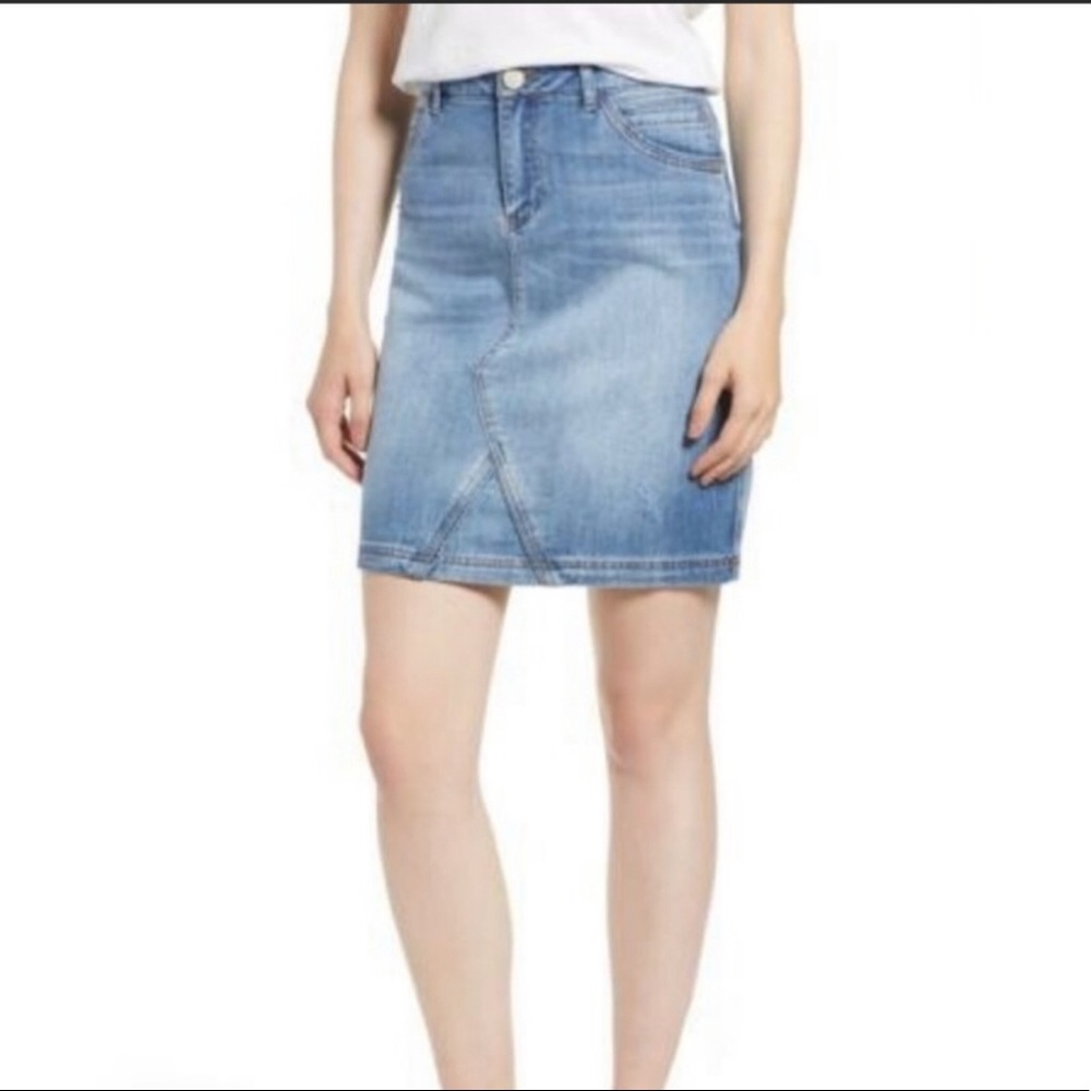 Nordstrom Wit & Wisdom denim Skirt size 2